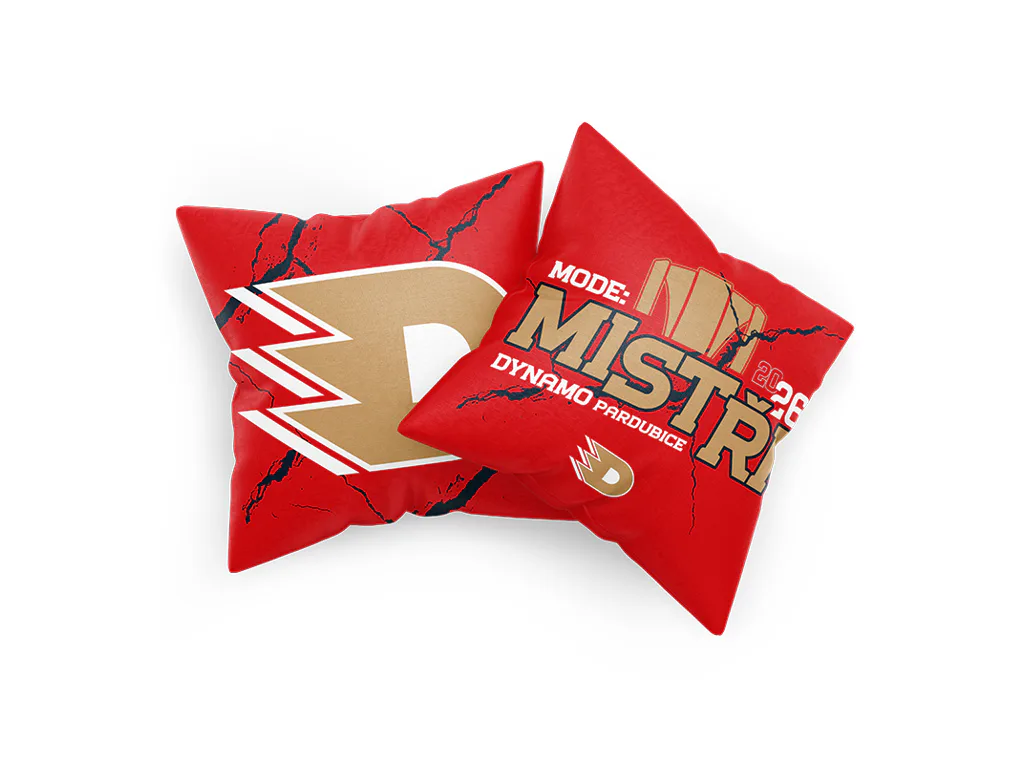 Polštář Mistři 2026 red HC Dynamo Pardubice